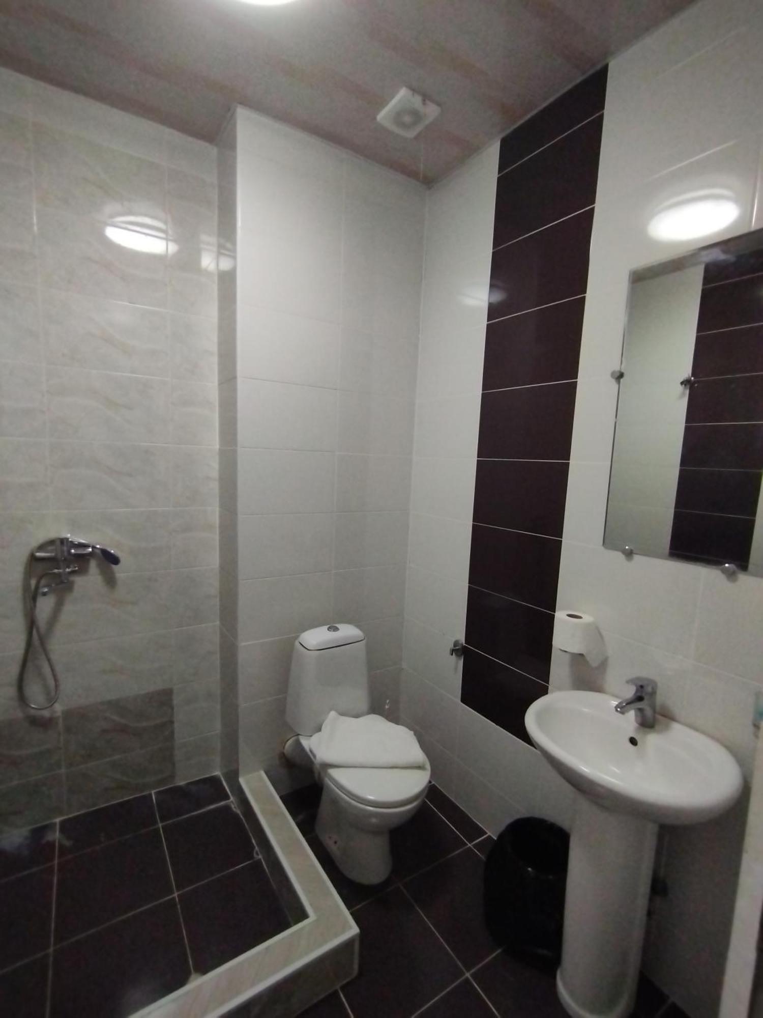 David Hotel Kutaiszi Kültér fotó