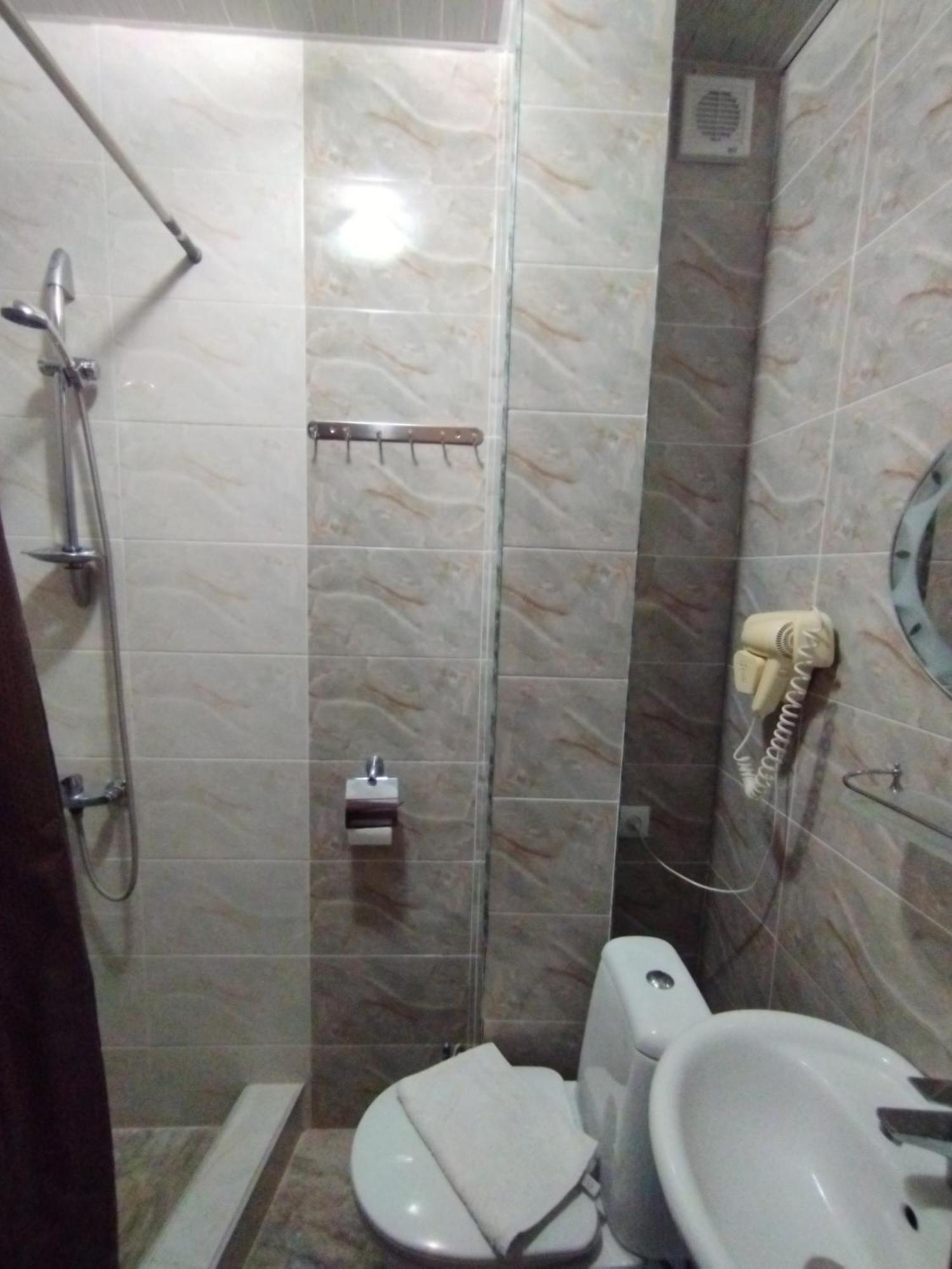 David Hotel Kutaiszi Kültér fotó