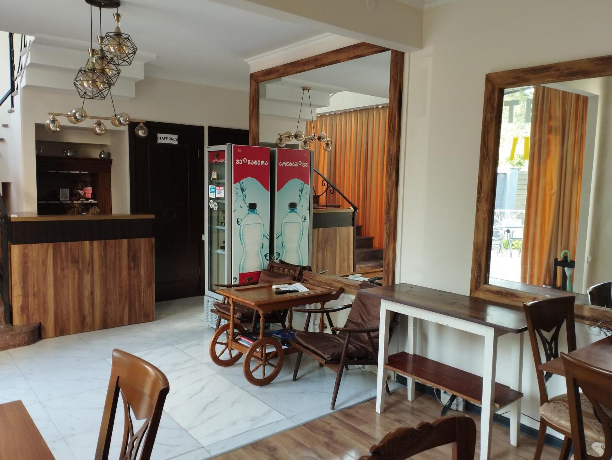 David Hotel Kutaiszi Kültér fotó
